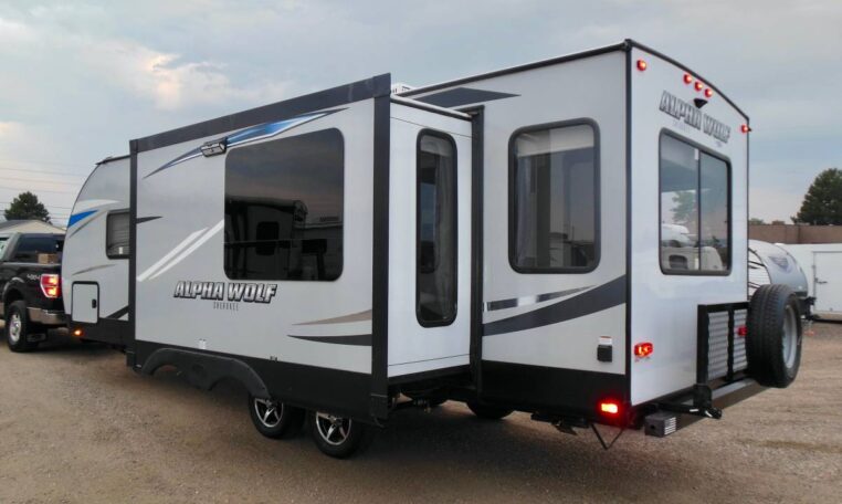2020 FOREST RIVER ALPHA WOLF 23RD-L | Mark’s Auto & RV 2020 Forest River Alpha Wolf 23rd L