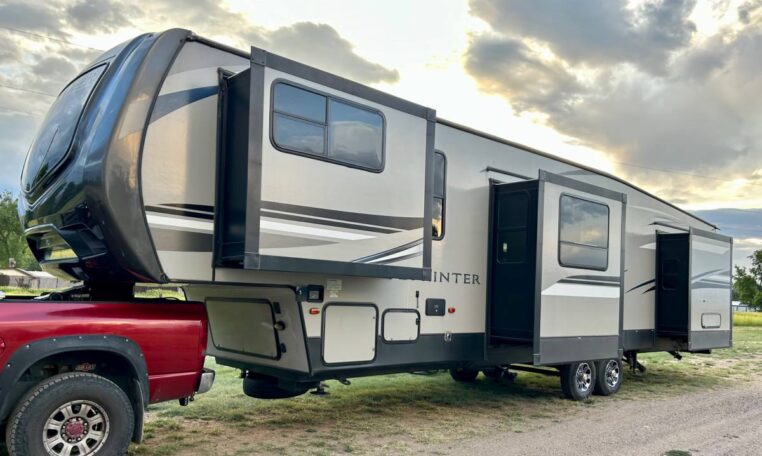 2017 KEYSTONE COUGAR 326RDS